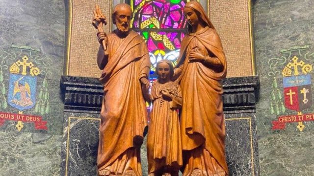 Recteur de la cathédrale de Québec: le Pape vient nous redonner un élan de foi