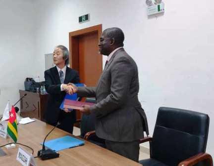 TOGO/LE JAPON ALLOUE 1, 75 MILLIARD DE F CFA