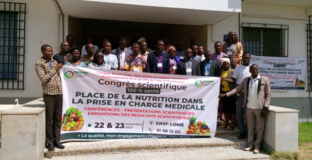 ANASHNQ –TOGO : 1er Congres Scientifique 100/100 santé axé sur la prise en charge médicale