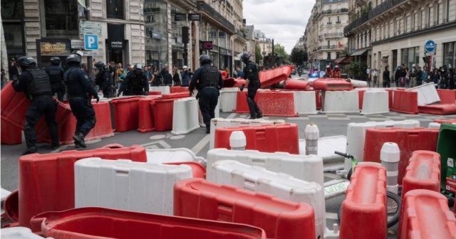 Dette: Fitch sanctionne la France pour ses incertitudes budgétaires