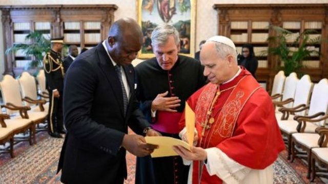 Léon XIV reçoit les présidents du Gabon et celui des Fidji