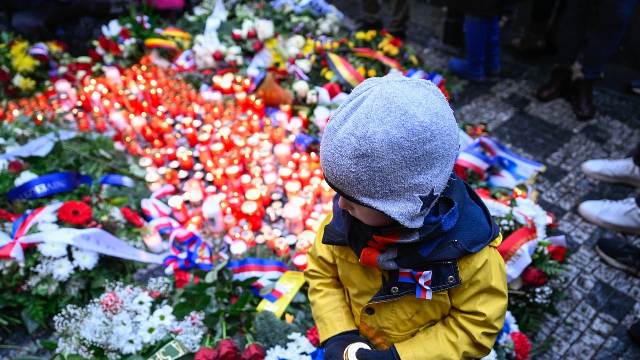 36e anniversaire de la révolution de Velours : un 17 novembre sous le signe de la contestation