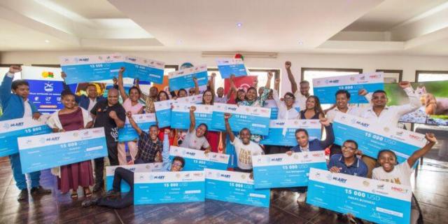 TRANSFORMATION DIGITALE – 26 startups issues de huit régions subventionnées à hauteur de 15 000 dollars chacune