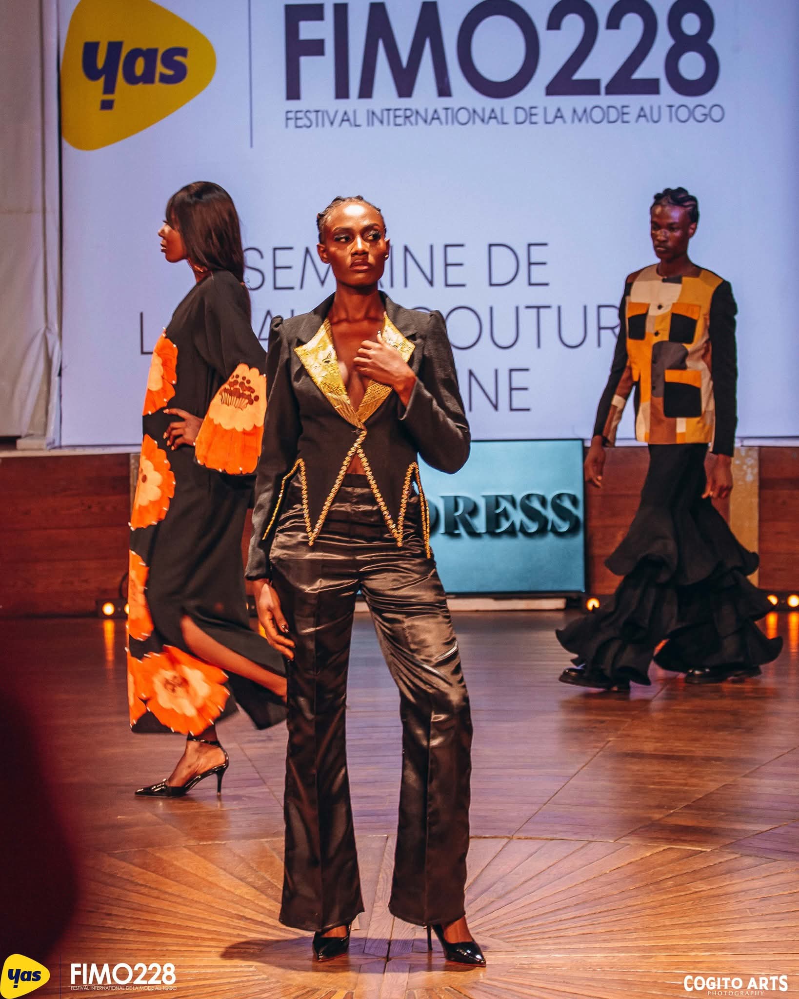 13 eme édition du YAS FIMO 228 : le défilé “Magic Mode” fait vibrer l’institut français de Lomé 