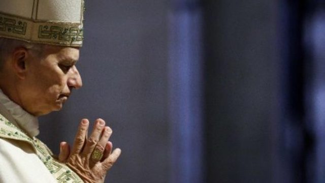 La douleur du Pape pour les enfants innocents et les victimes au Moyen-Orient