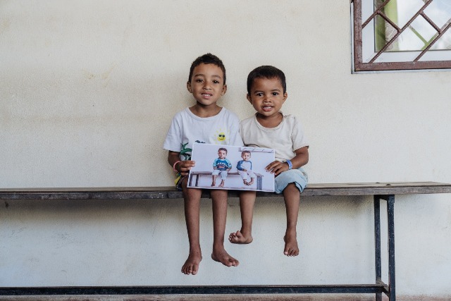 Le Programme de Formation Médicale de Mercy Ships à Madagascar apporte de Réelles Améliorations à la Prise en Charge des enfant nés avec un Pied Bot