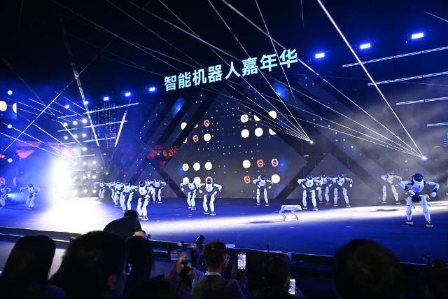 Chine : carnaval de robots à Tianjin