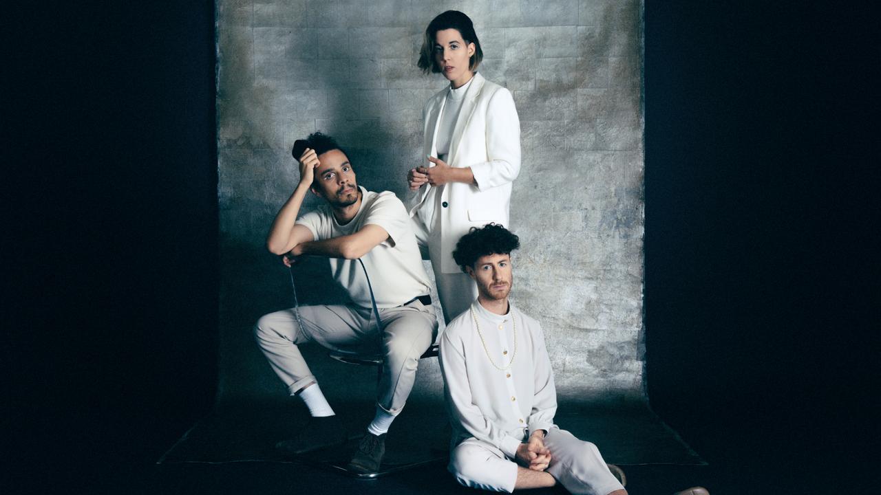 Le trio Arbre s&rsquo;épanouit à la lisière du jazz, du rock et de l&rsquo;électro