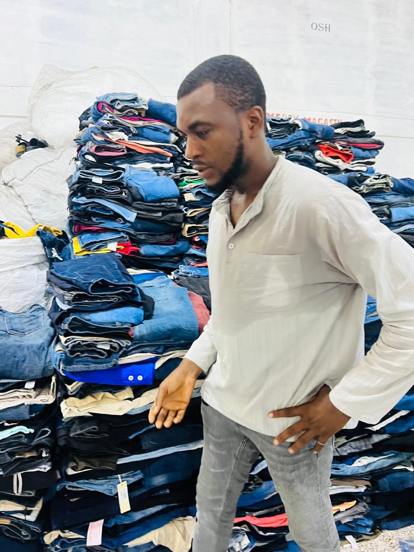 De Hedranawoe à Attiégou, le parcours inspirant de GENERALBUSINESS Clothes , une entreprise spécialisée dans la vente de friperie 