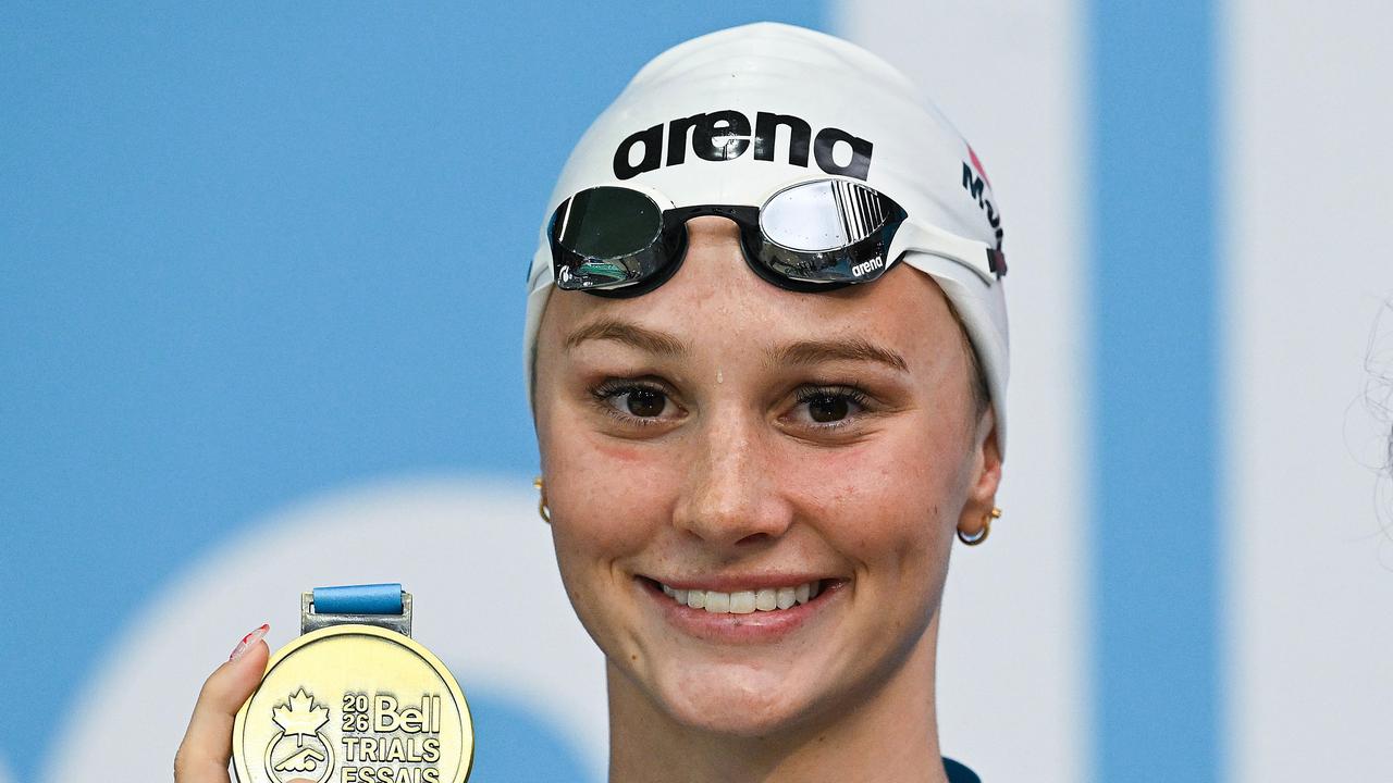 Summer McIntosh bat le plus vieux record du monde