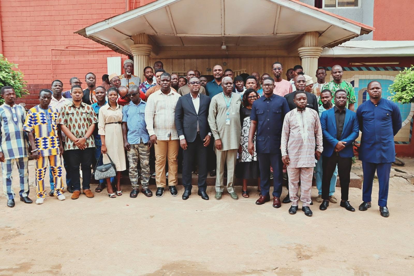Kpalimé : 8ème Campagne du Club RFI Togo contre les faux médicaments, mobilisation accrue