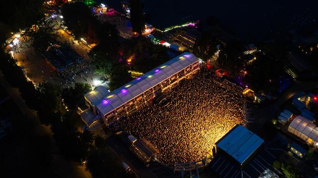 L&rsquo;Estivale séduit 34&rsquo;000 personnes au bord du lac de Neuchâtel