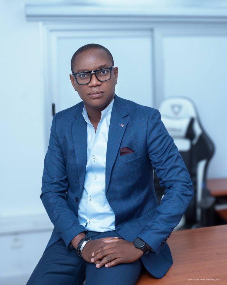 Ahmed Ayanwalé AYANDEDJI / Joyeux anniversaire