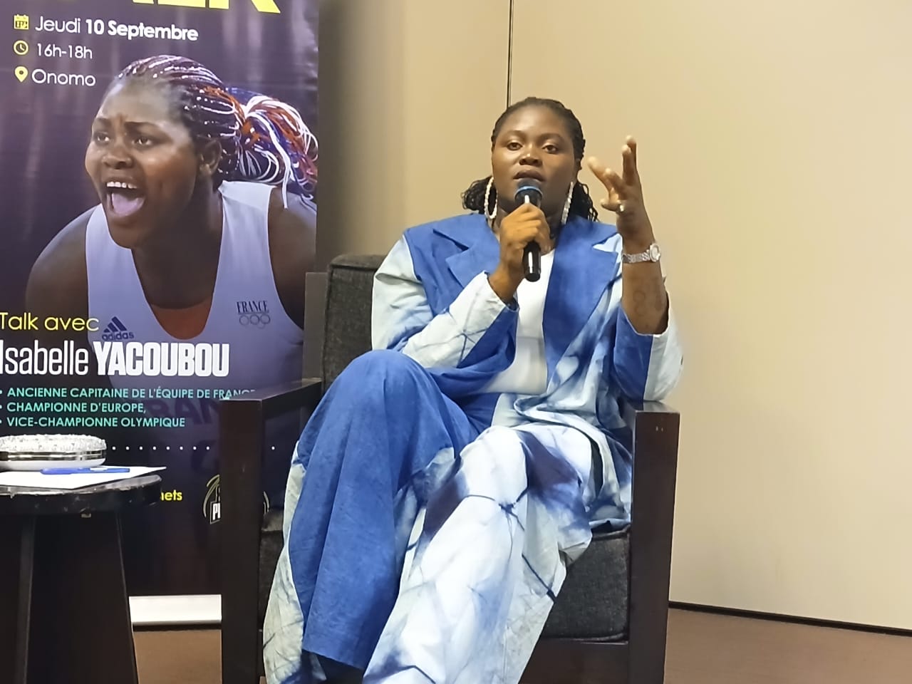Togo : « Playground Talk », échange entre Isabelle Yacoubou et des jeunes basketteuses