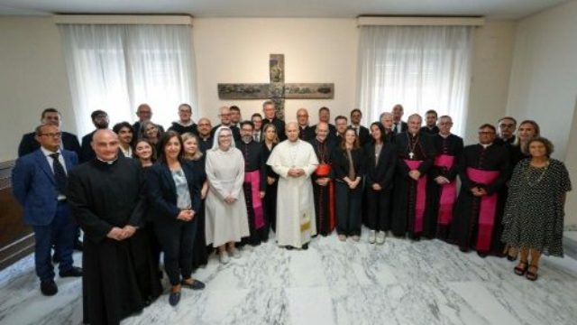 Le Pape à la rencontre du personnel du dicastère pour la Culture et l&rsquo;Éducation