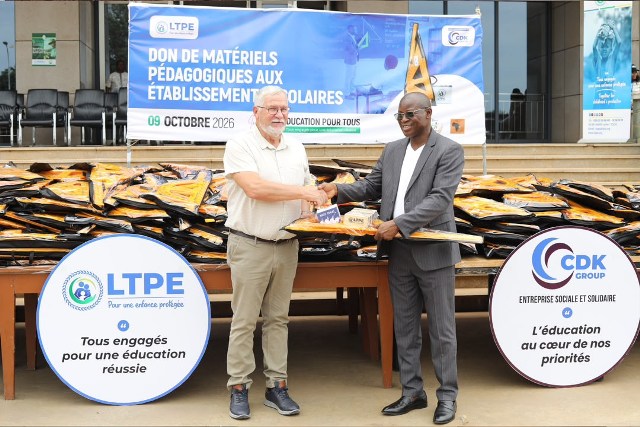 Togo : Don de matériel pédagogique de EBB et LTPE